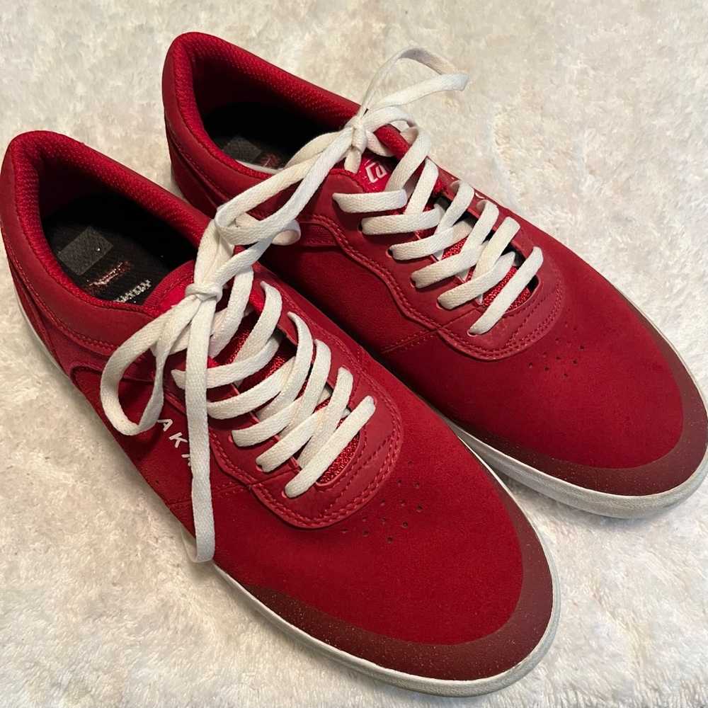 Lakai Staple Red Suede Skater Shoes Size 8
